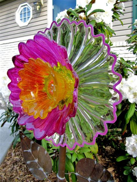 metal houses and glass flowers|glassandgarden.art.